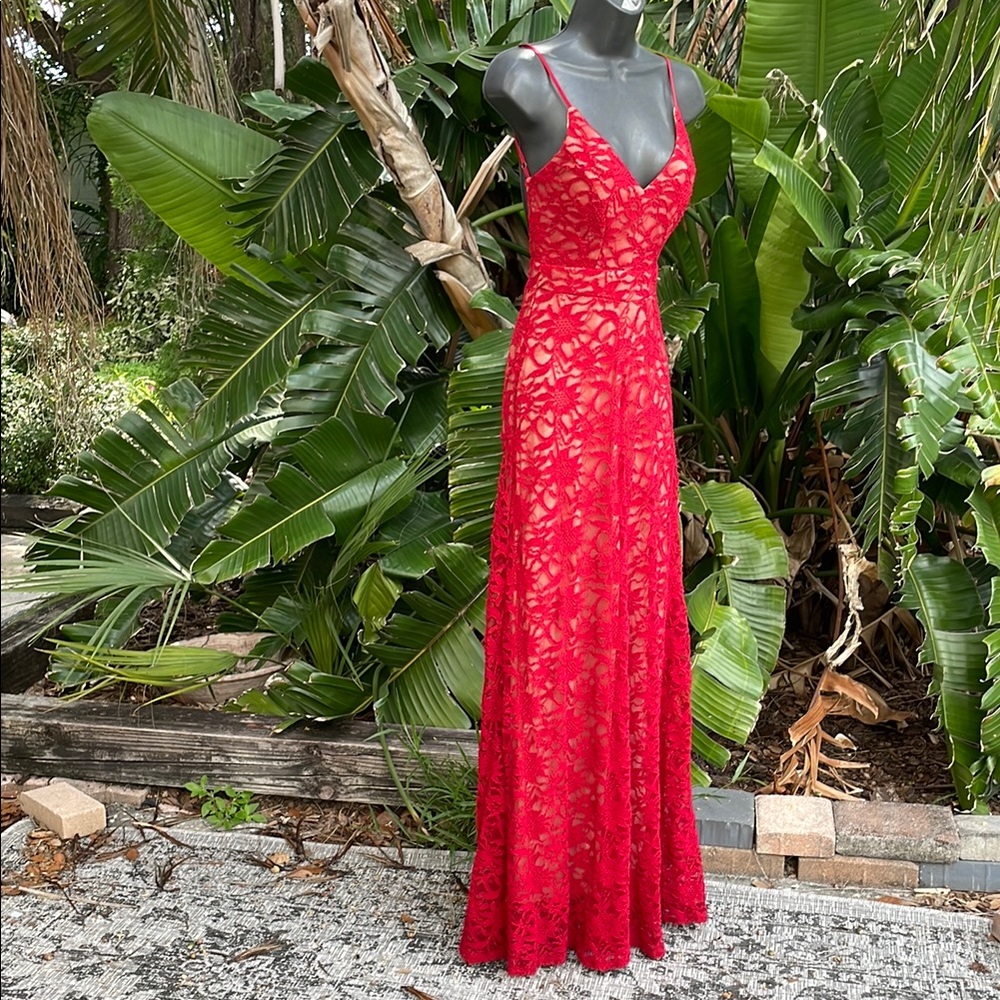 be darlin red floral, lace, backless gown